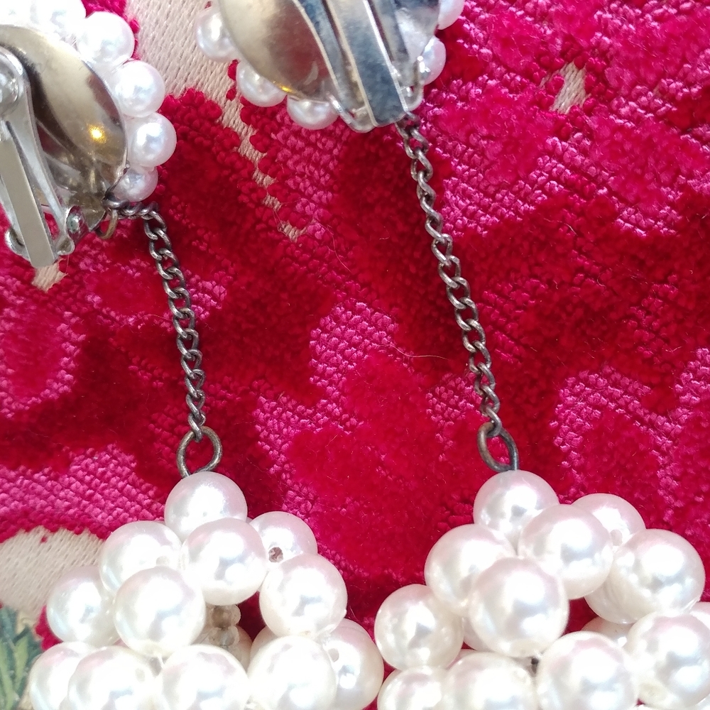 Vintage Beaded Pearl Drop Clip On Earrings, Large - Picture 5 of 7